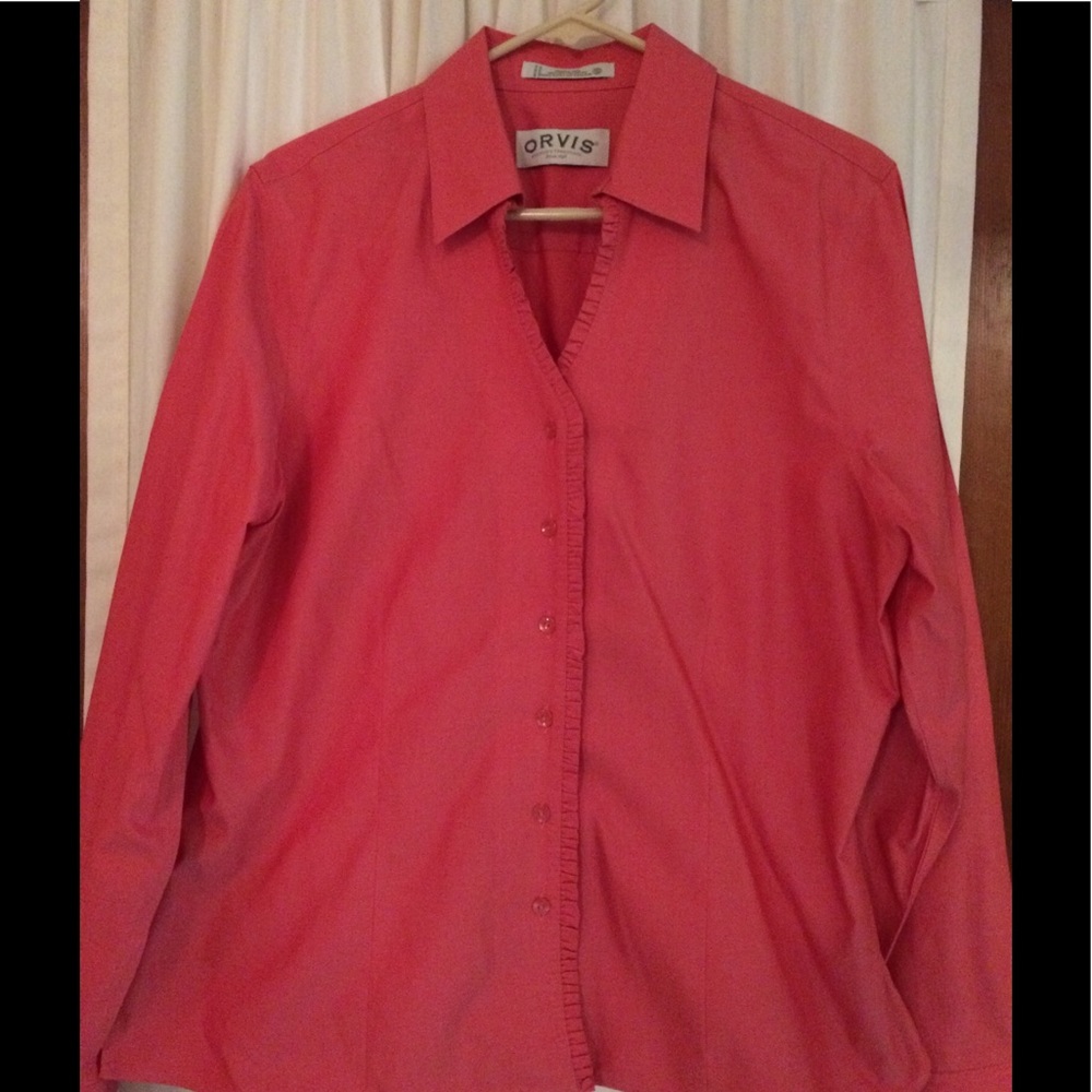 Orvis wrinkle free long sleeved blouse