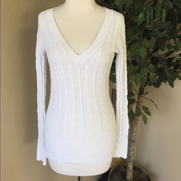 American Eagle Sweater - Picture 2 of 3