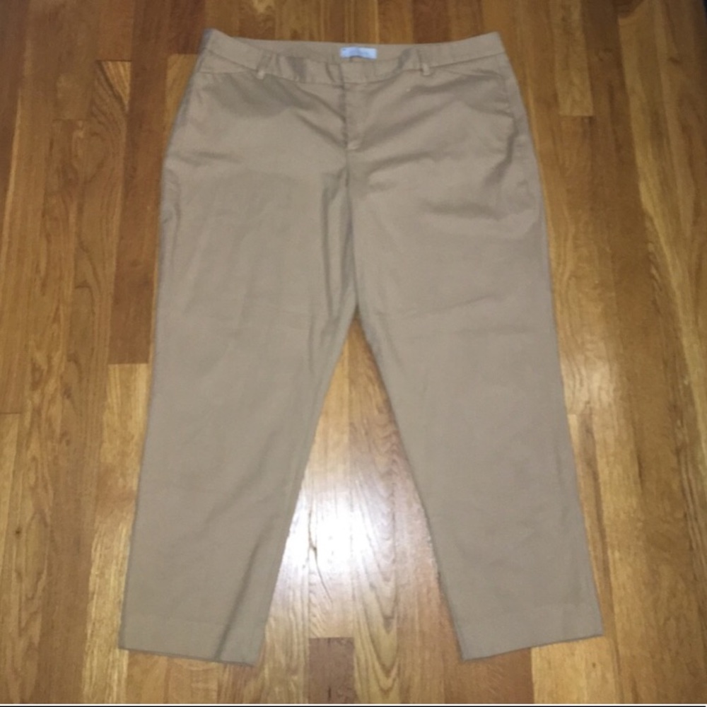 GAP Slim Cropped Pants
