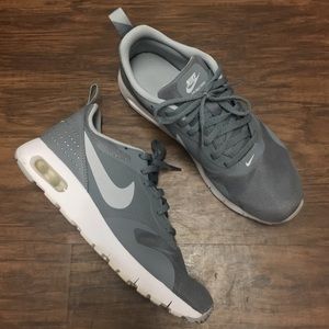 Grey Nike Air Max Tavas Size: 5.5youth