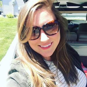 Meet your Posher, Karissa