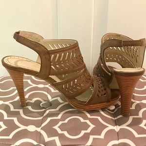 Adrienne Vittadini Sandals