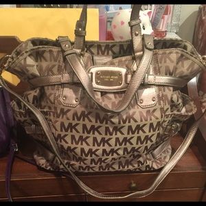 Michael Kors bag