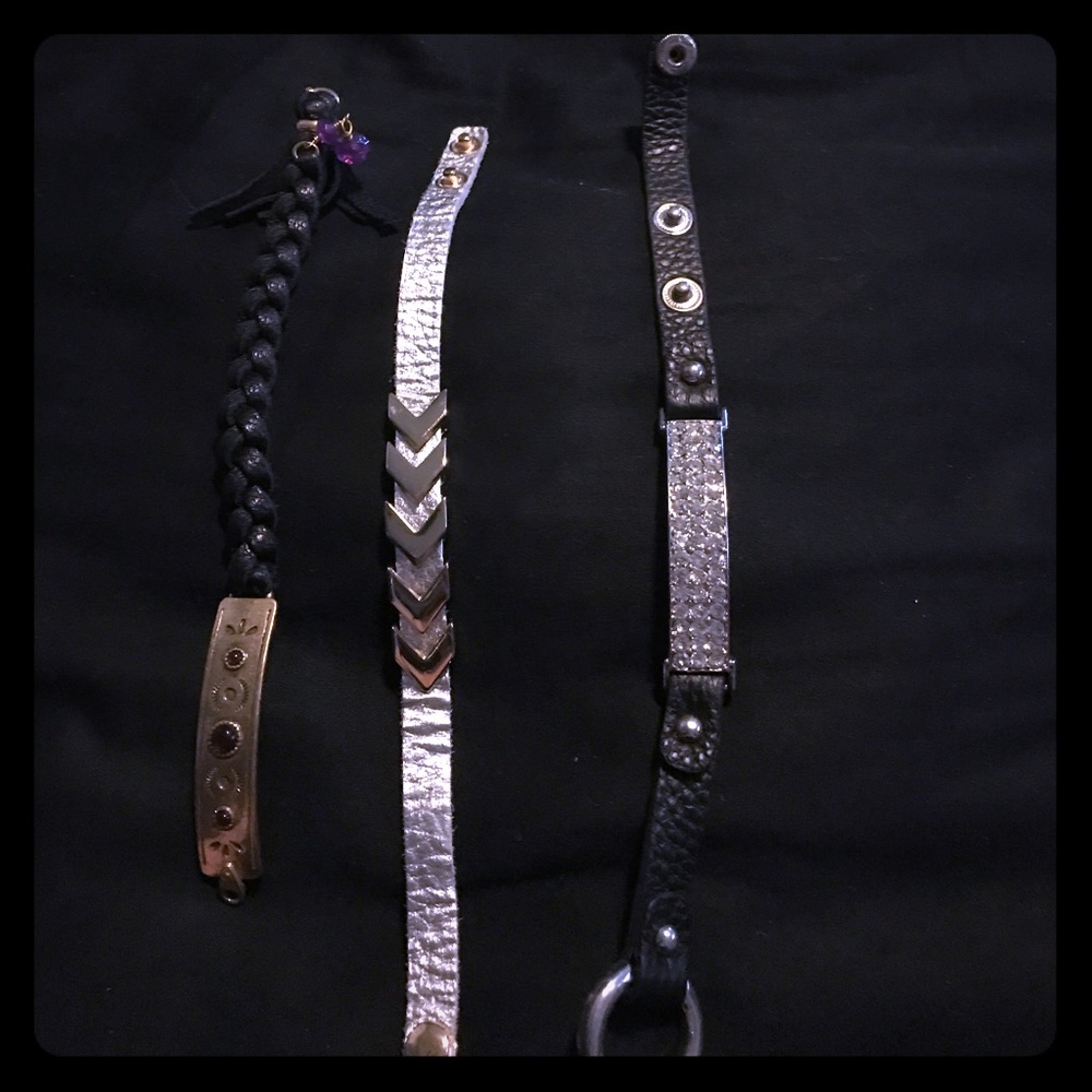3 Bracelets