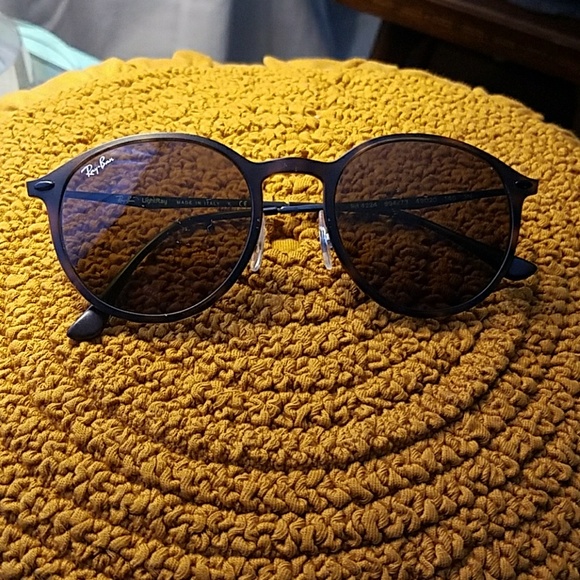 Raybans - Picture 5 of 5