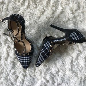 Plaid & Stud Womens Heels Size 6/7