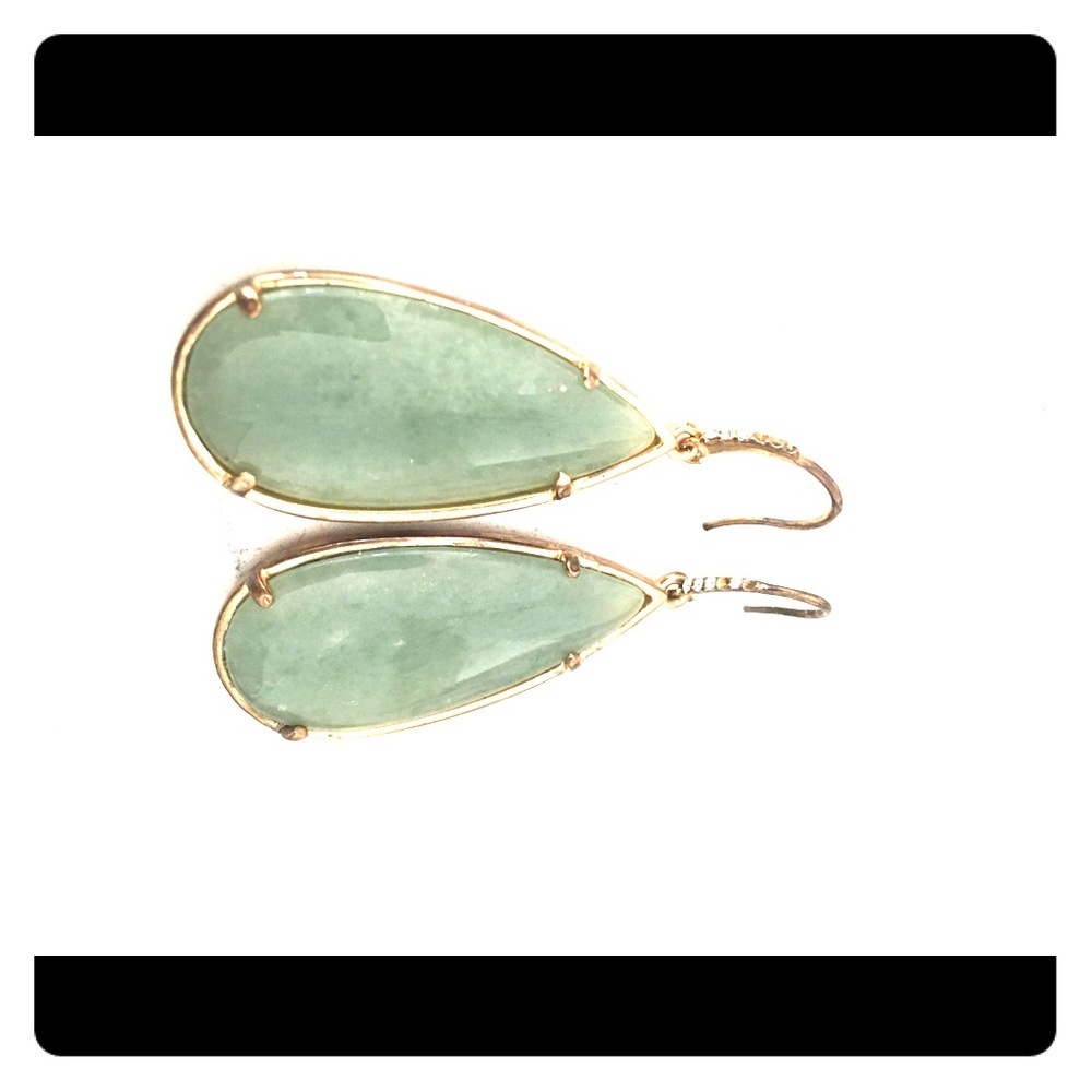 Light jade color earrings