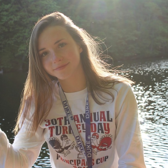 Meet your Posher, Isabelle - Picture 1 of 1