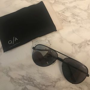 Quay Australia x Desi Perkins High Key sunnies