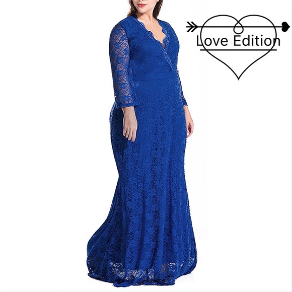💙Plus Royal Blue Pure Heart Maxi Lace Dress,1X-3X - Picture 1 of 7