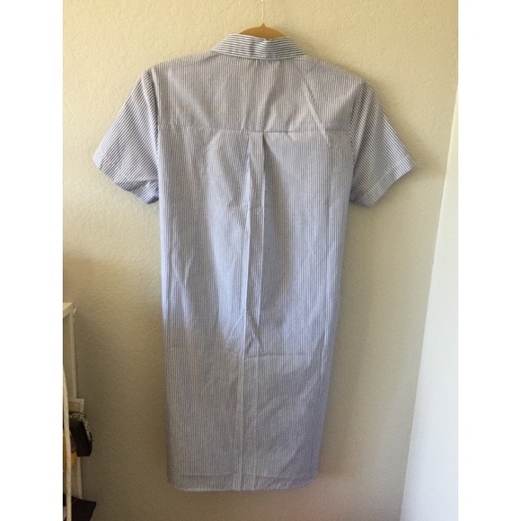 Pin striped blue dress - Picture 2 of 3