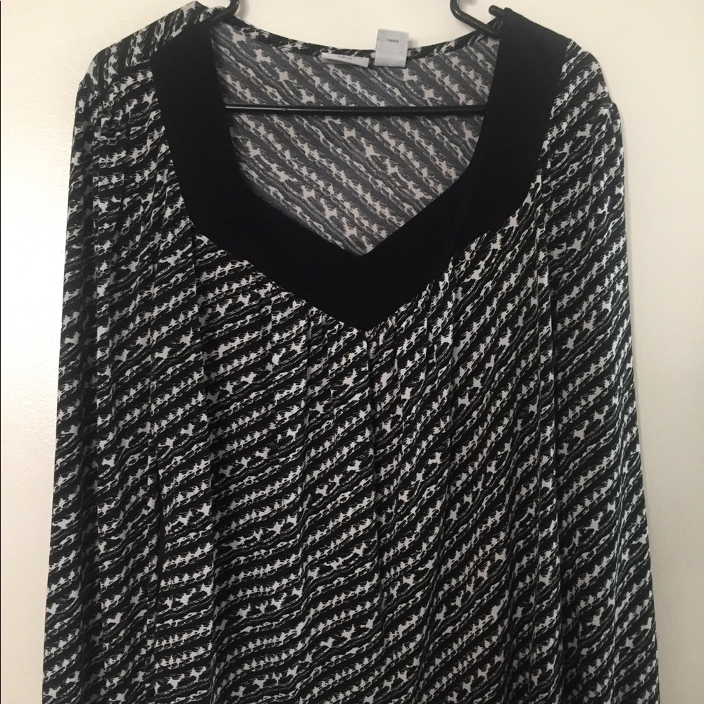 XL flouncy Worthington top