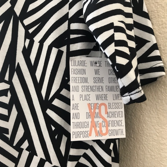LuLaRoe Irma Tunic - Picture 6 of 7