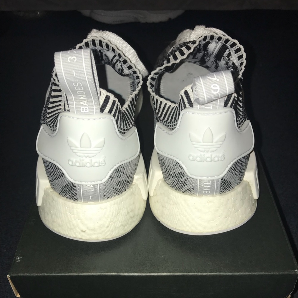 NMD R1 PK - Picture 3 of 6
