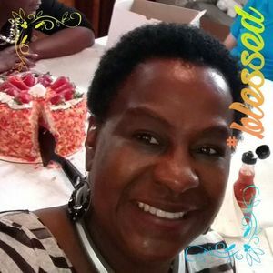 Meet your Posher, Brenda