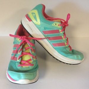 Adidas sneakers tennis shoes 8