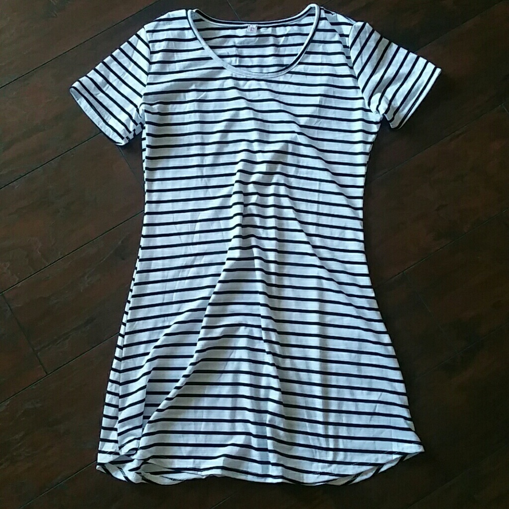 T-shirt dress