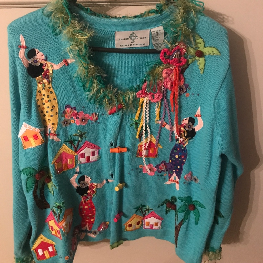 Designer sweater, Hawaii theme