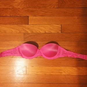 Never Worn!! PINK Victoria's Secret strapless bra