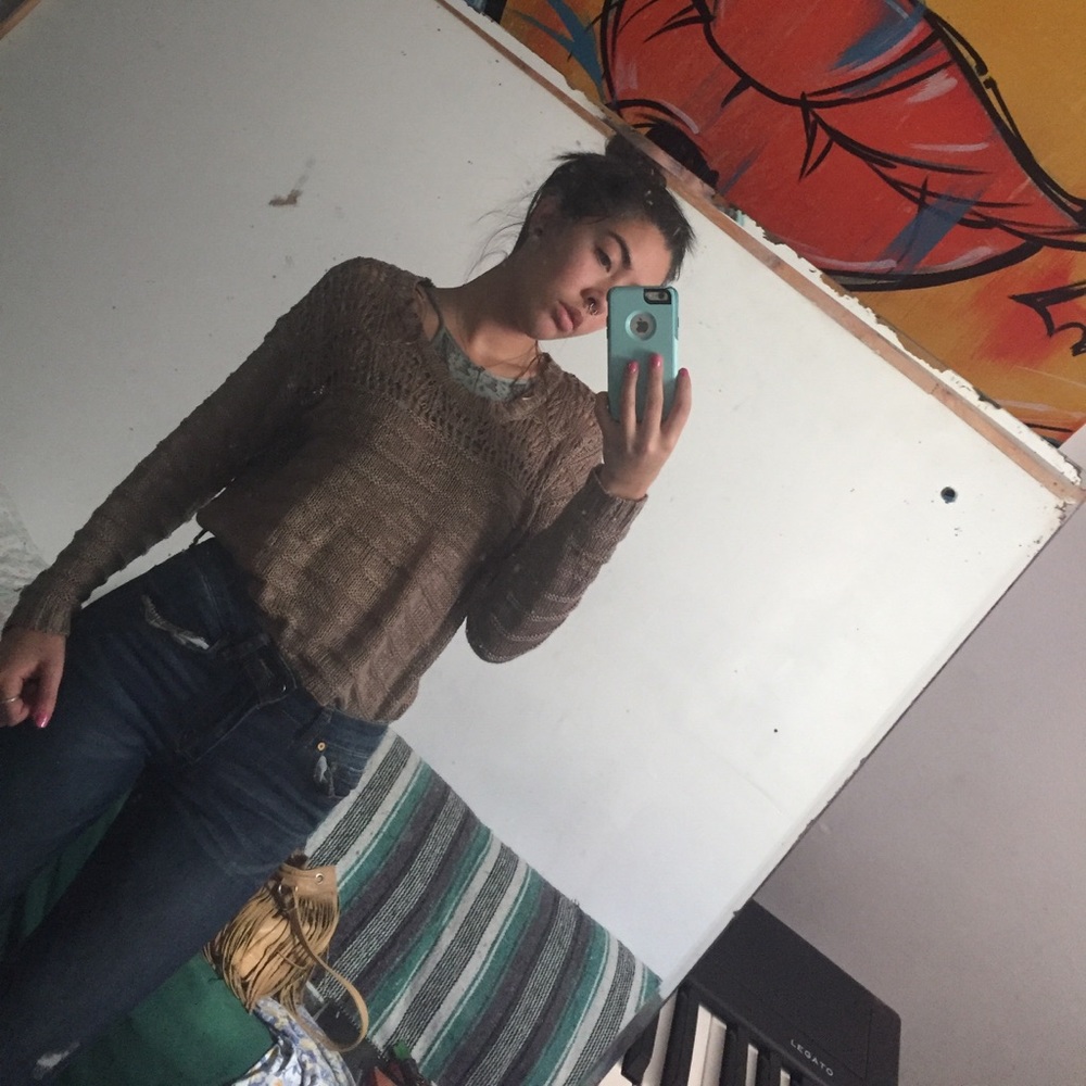 Brown Sweater🐻