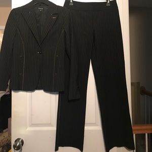 BeBe pants suit