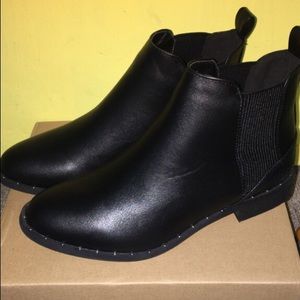 Brand new Chelsea boots with the box