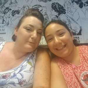 Meet your Posher, Cameron