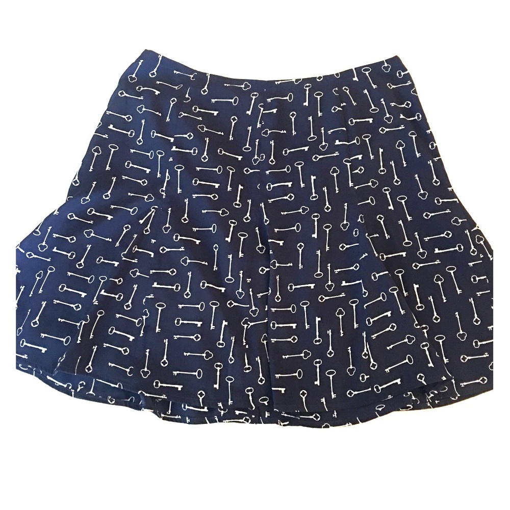 Banana Republic key print mini skirt.
