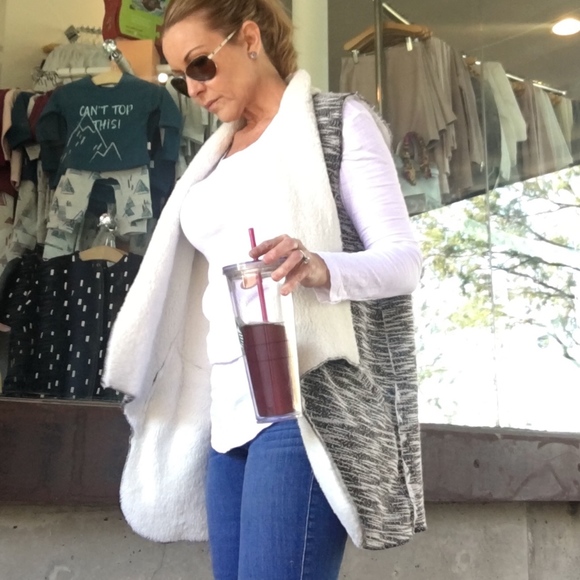 Black Shearling Marled Vest - Picture 8 of 8