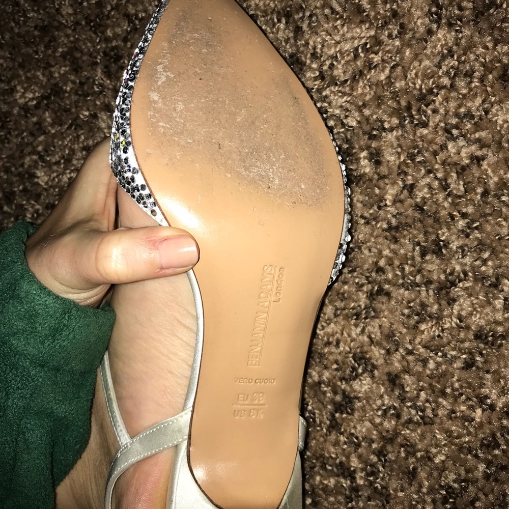 Benjamin Adams Women's Shoe - Picture 8 of 8