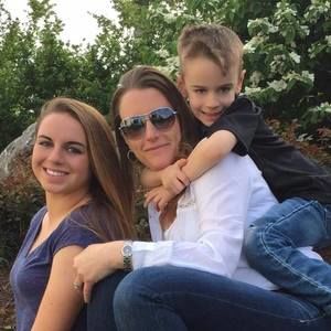 Meet your Posher, Kelly