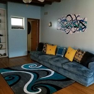 Meet your Posher, Denise