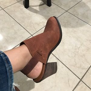 Lucky brand sling back