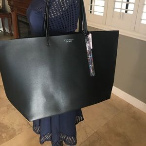 Victoria secret tote