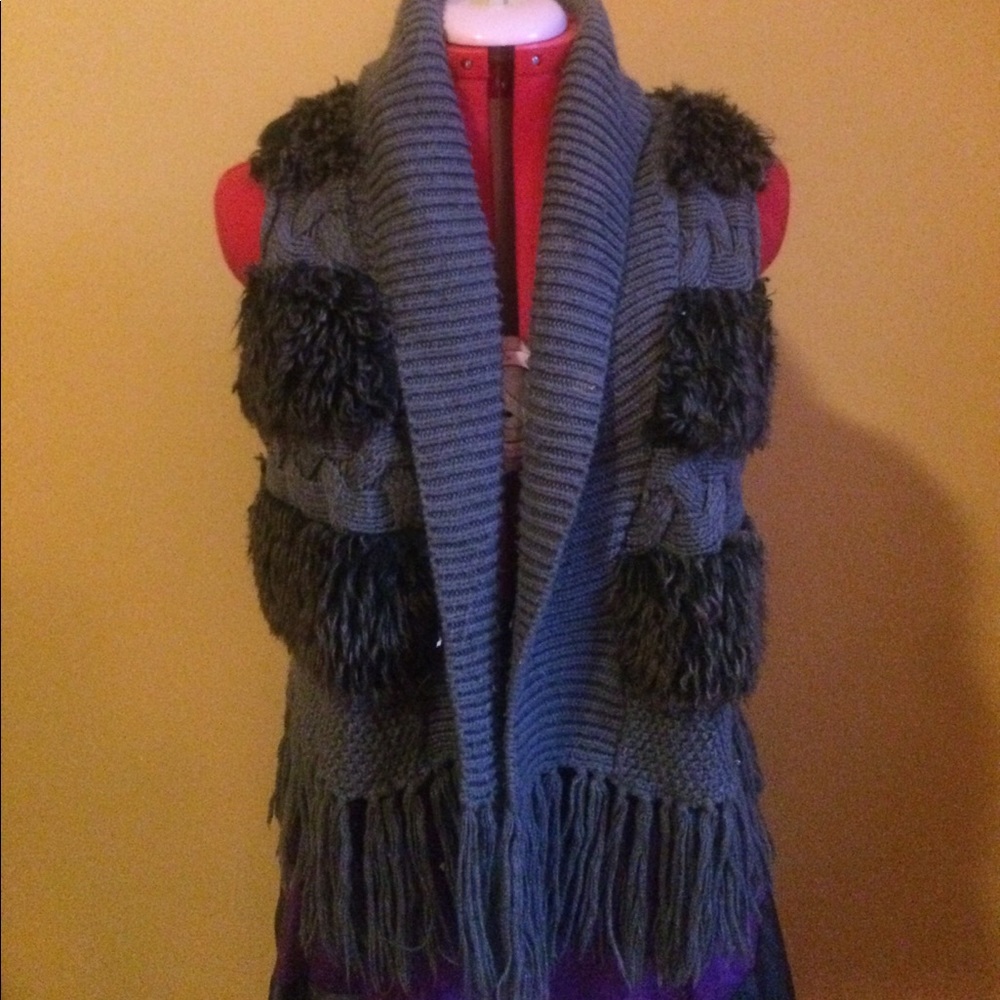 Fringe Bottom Faux Fur Sweater Vest