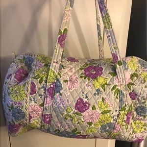 VERA BRADLEY FLORAL DUFFEL