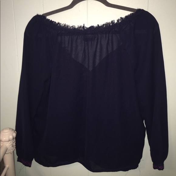 LOOSE NACY BLOUSE WITH PURPLE EMBROIDERY - Picture 4 of 4