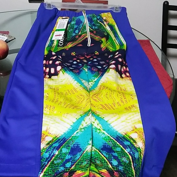 Knee length Skirt - Picture 3 of 4