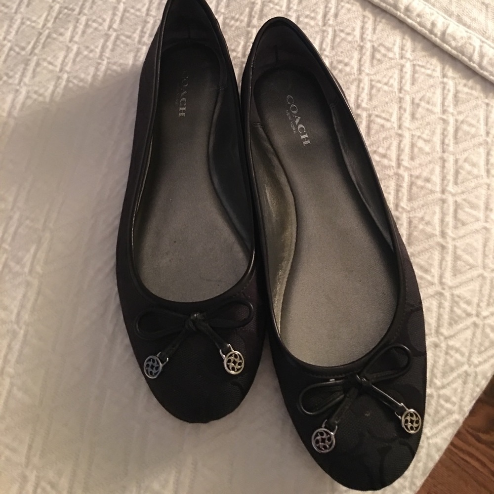 Coach logo ballet flats