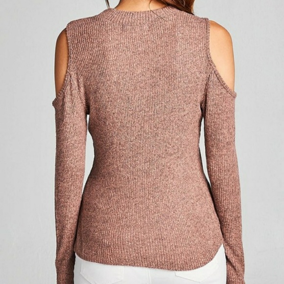 Cold Shoulder 2tone Knit Top - Picture 6 of 8