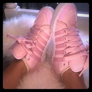 Pink Kswiss tenis shoes