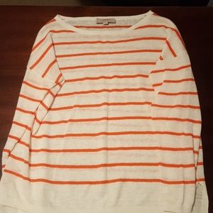 Light weight sweater