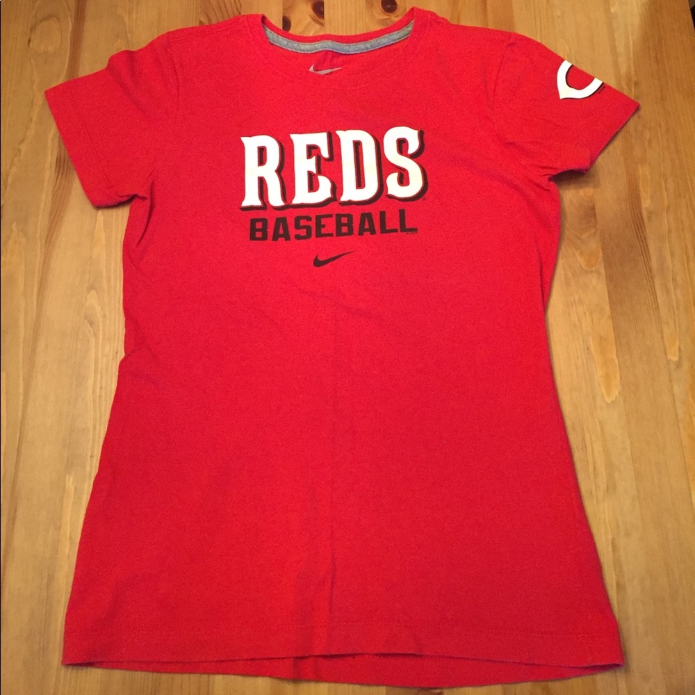 Nike Cincinnati Reds Shirt, Slim Fit