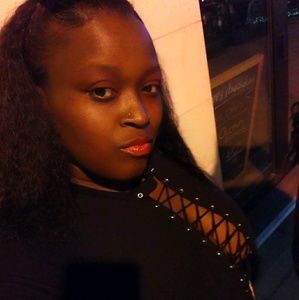 Meet your Posher, Trina