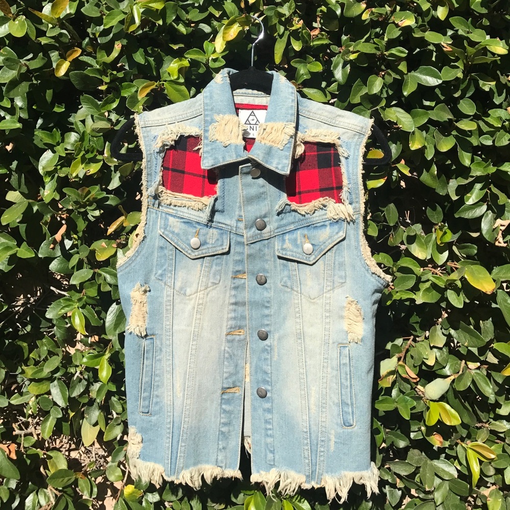 UNIF X UO Vest