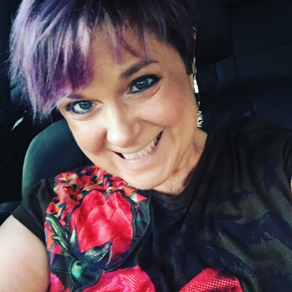 Meet your Posher and Designer Heidi!