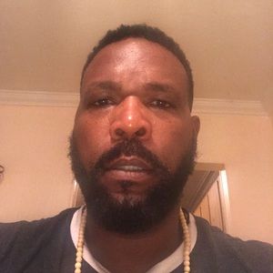 Meet your Posher, Lawrence