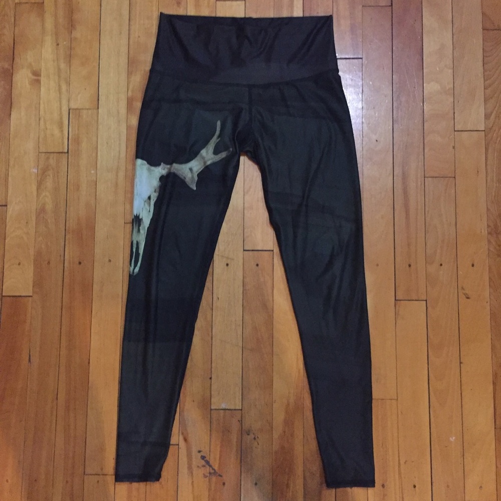 Teeki Deer Medicine yoga leggings