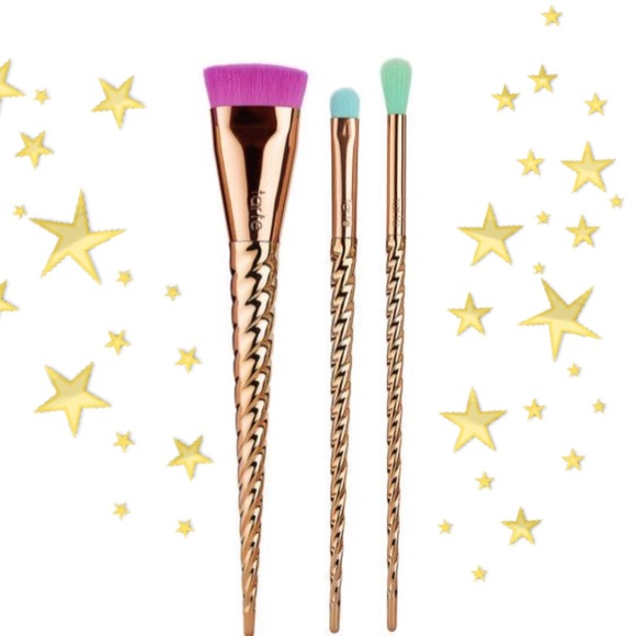 tarte Other - x3 tarte Magic Wands Brushes         🎉HOST PICK🎉