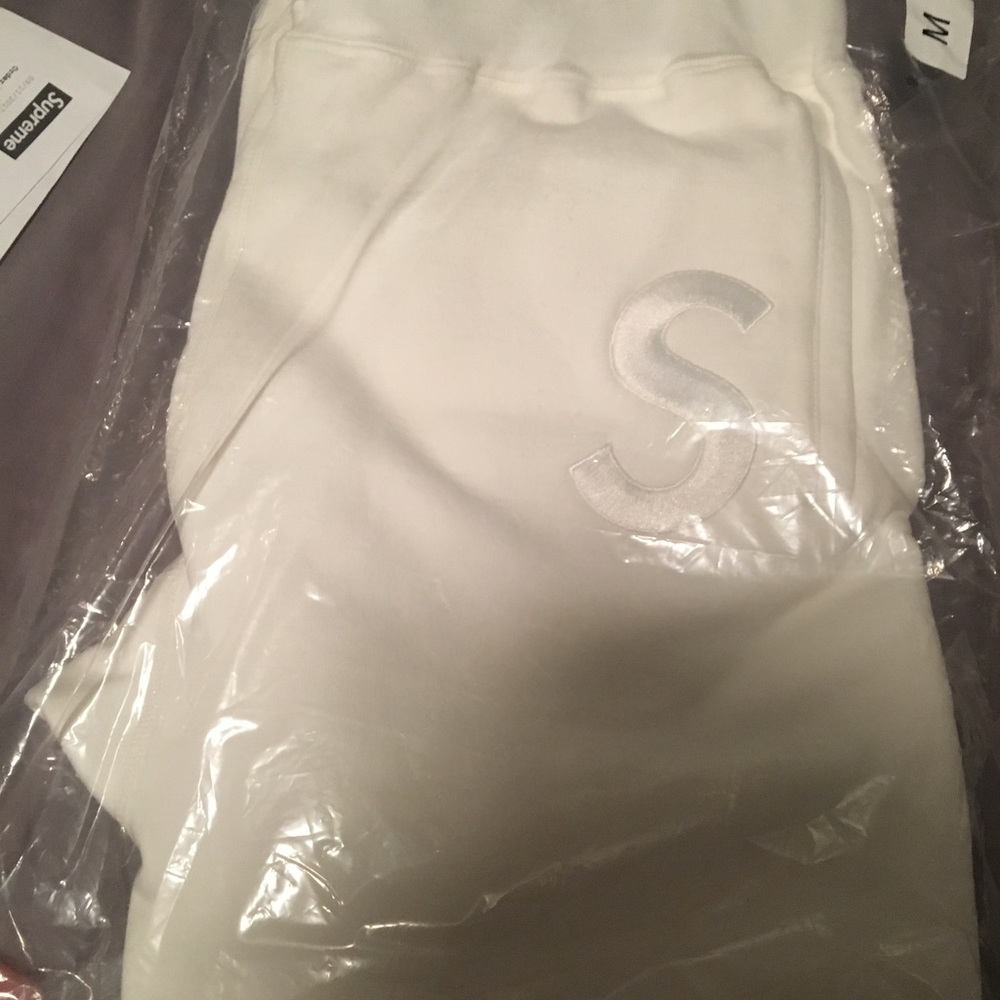 Supreme Sweatpants